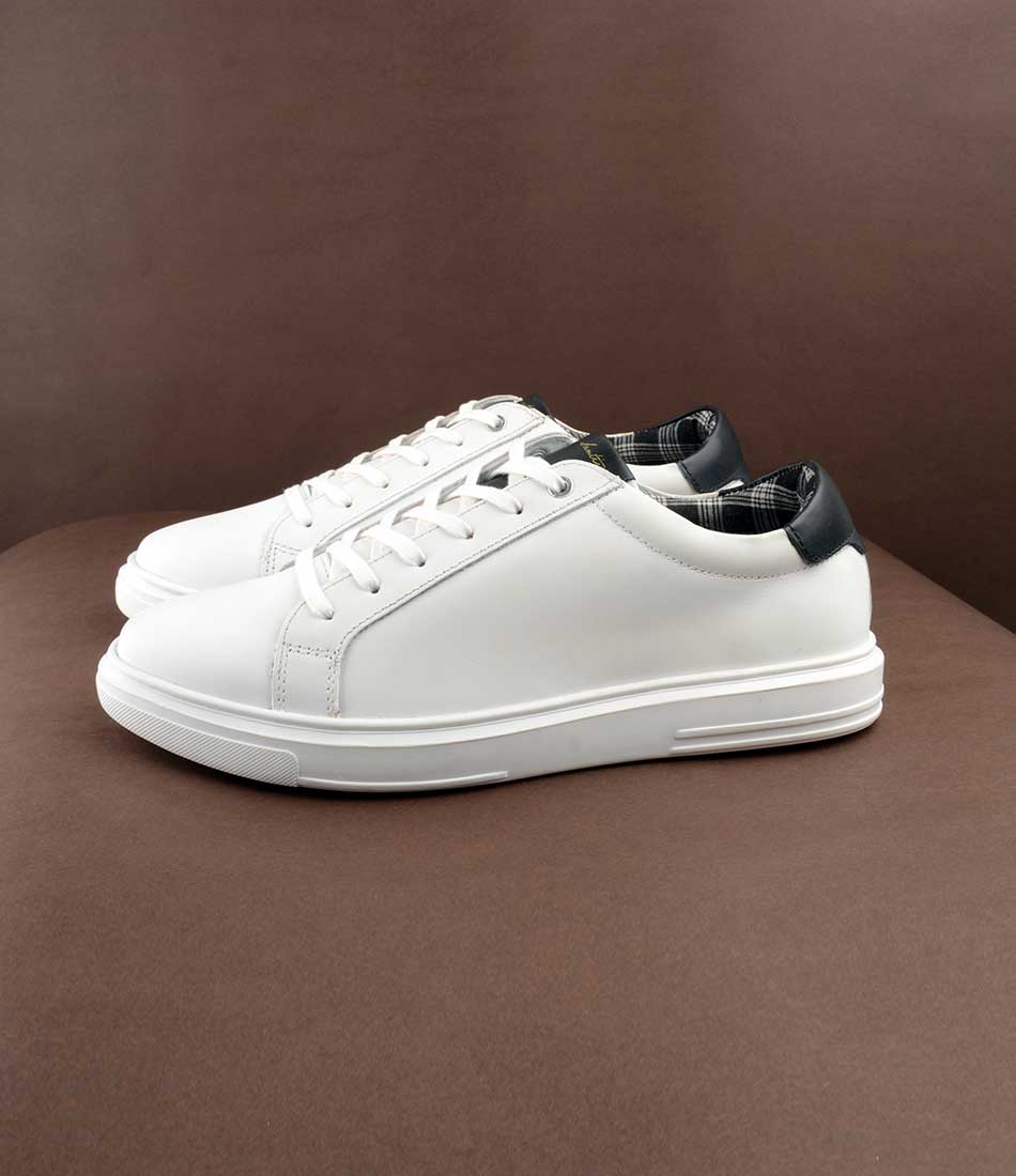 Black and hotsell white sneakers leather